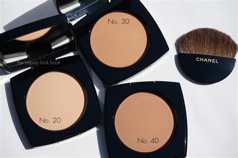 Chanel les beiges foundation powder